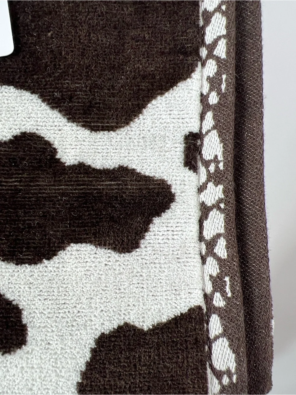 Truly Lou Bath Towel Set Cow Print Brown & Cream Soft Cotton Velour 2 Pc NEW
